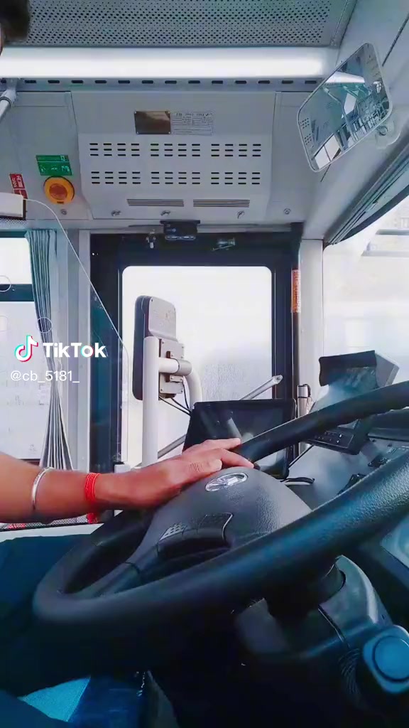 @അധോലോകക്കാരൻ
