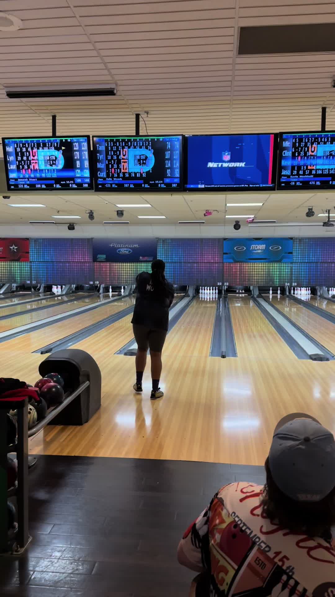 @Halle_Bowls