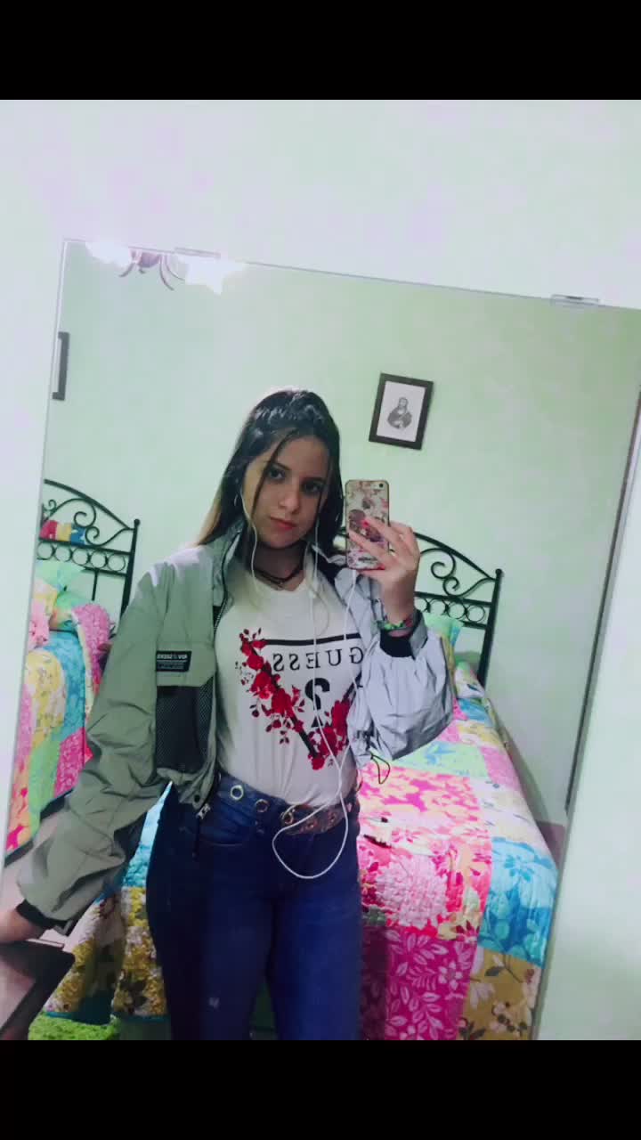 @Sigo de vuelta😉🥰♥️