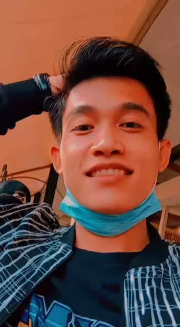 @Bee-02