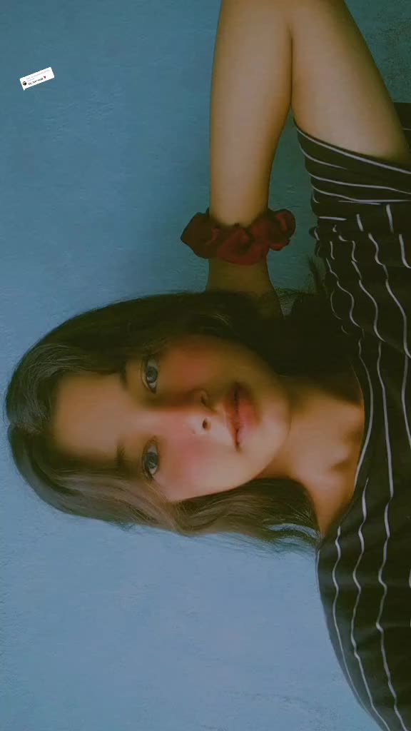 @(•ө•)♡Pritee💫