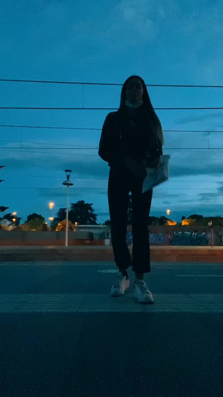 @Sofia🦑