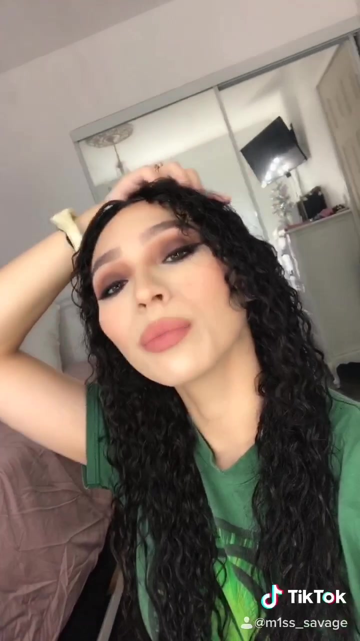 @Miss Savage 🌈