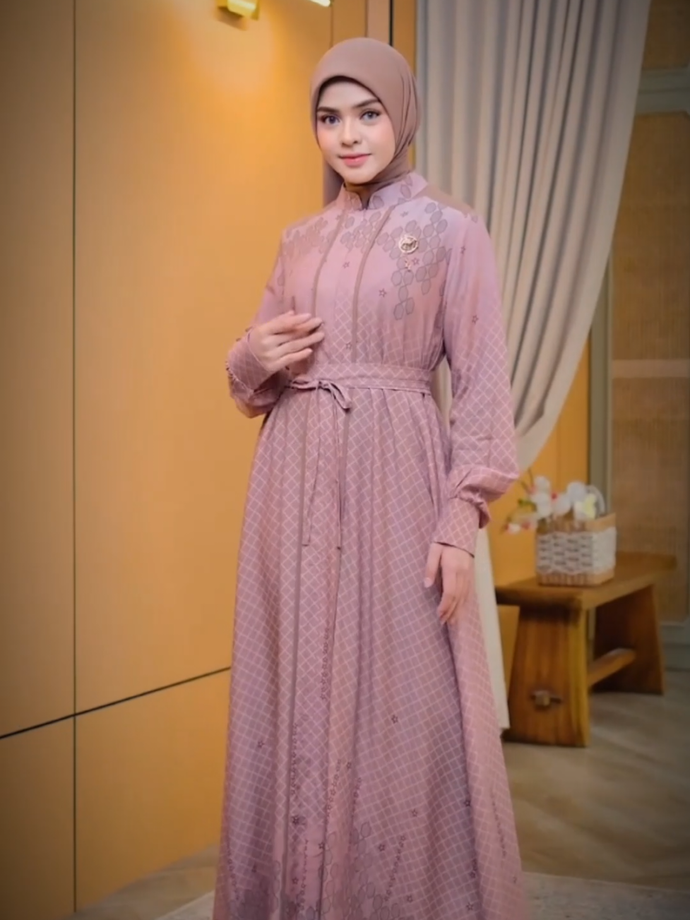 @SARIMBIT LEBARAN