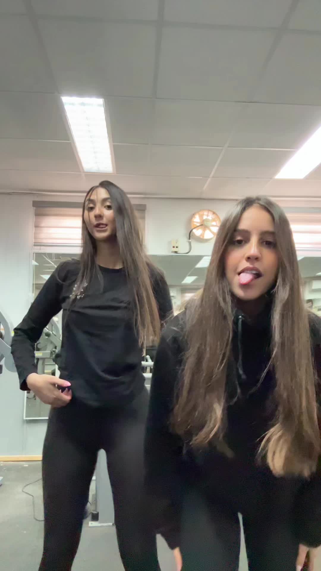 @yaelcohenn2