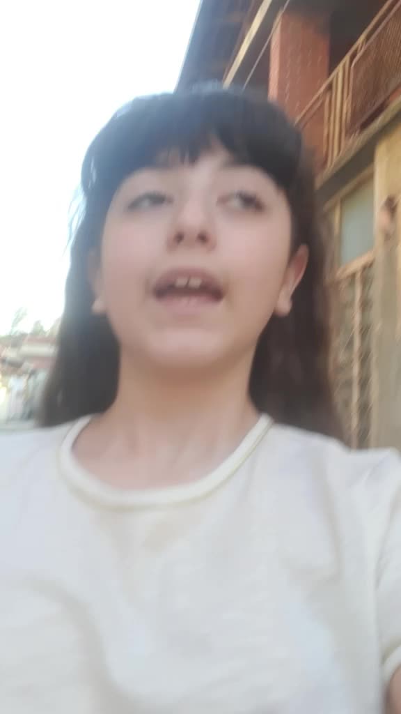 @Nicol Sergi