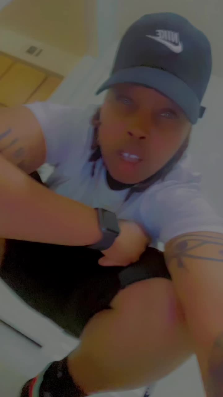 @Ce Goss🌈♈️🥰🤞🏾