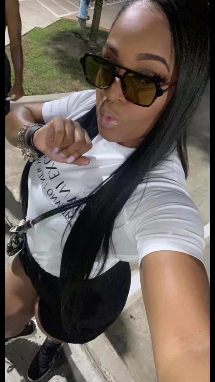 @Sade05
