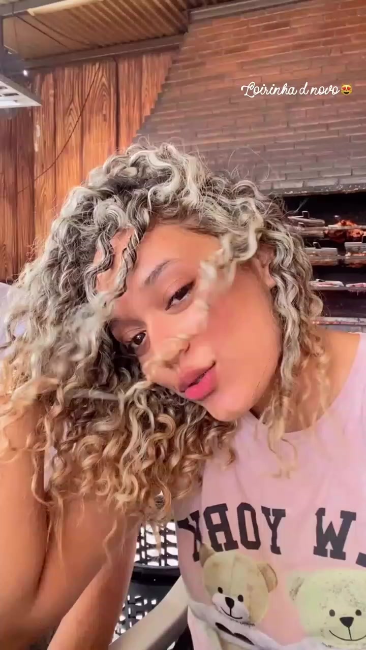 @elinny_cristiane