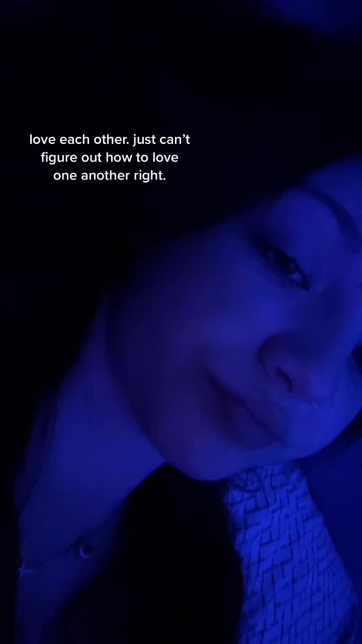 @<3
