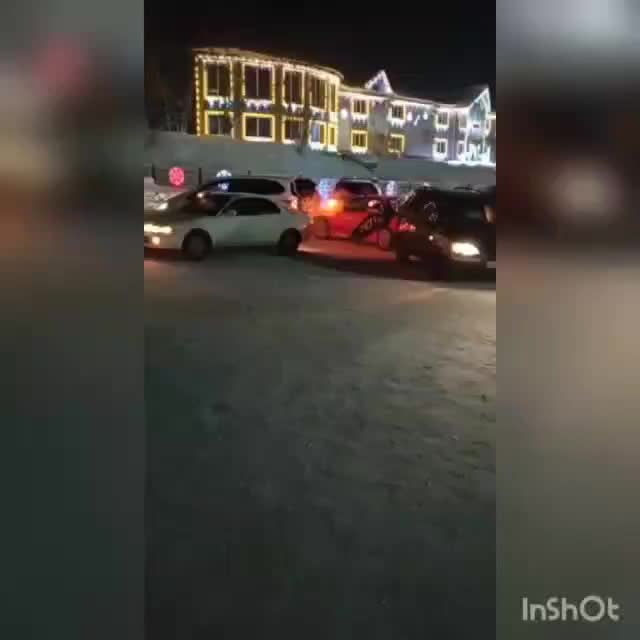 @Даня