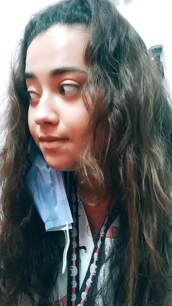 @Özge💫