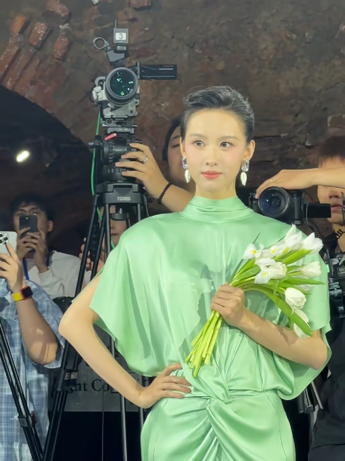 @🔔 của Đô Đô