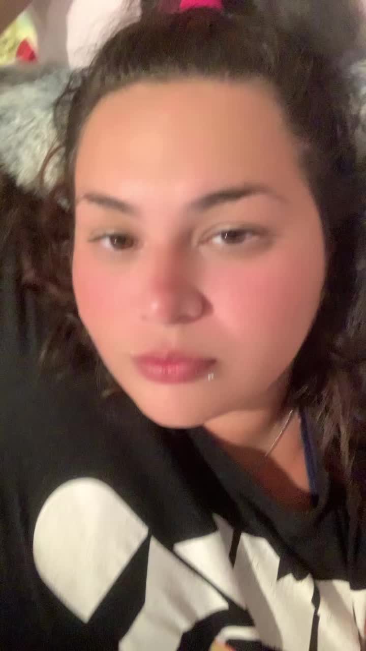 @laughing_@that