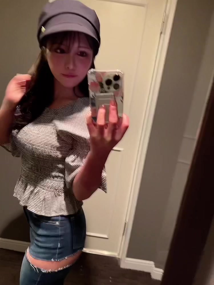 @天野リリス/履いてない人