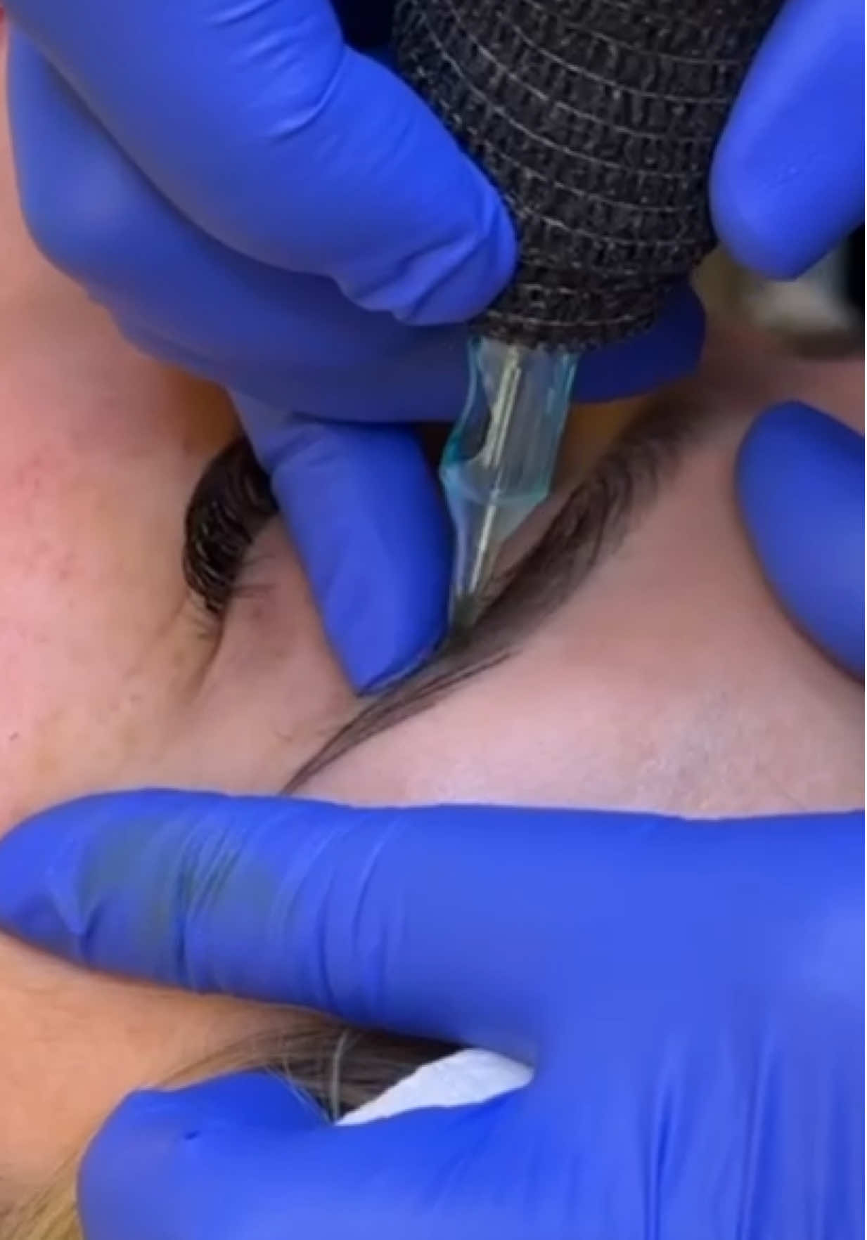 @MICROBLADING LA