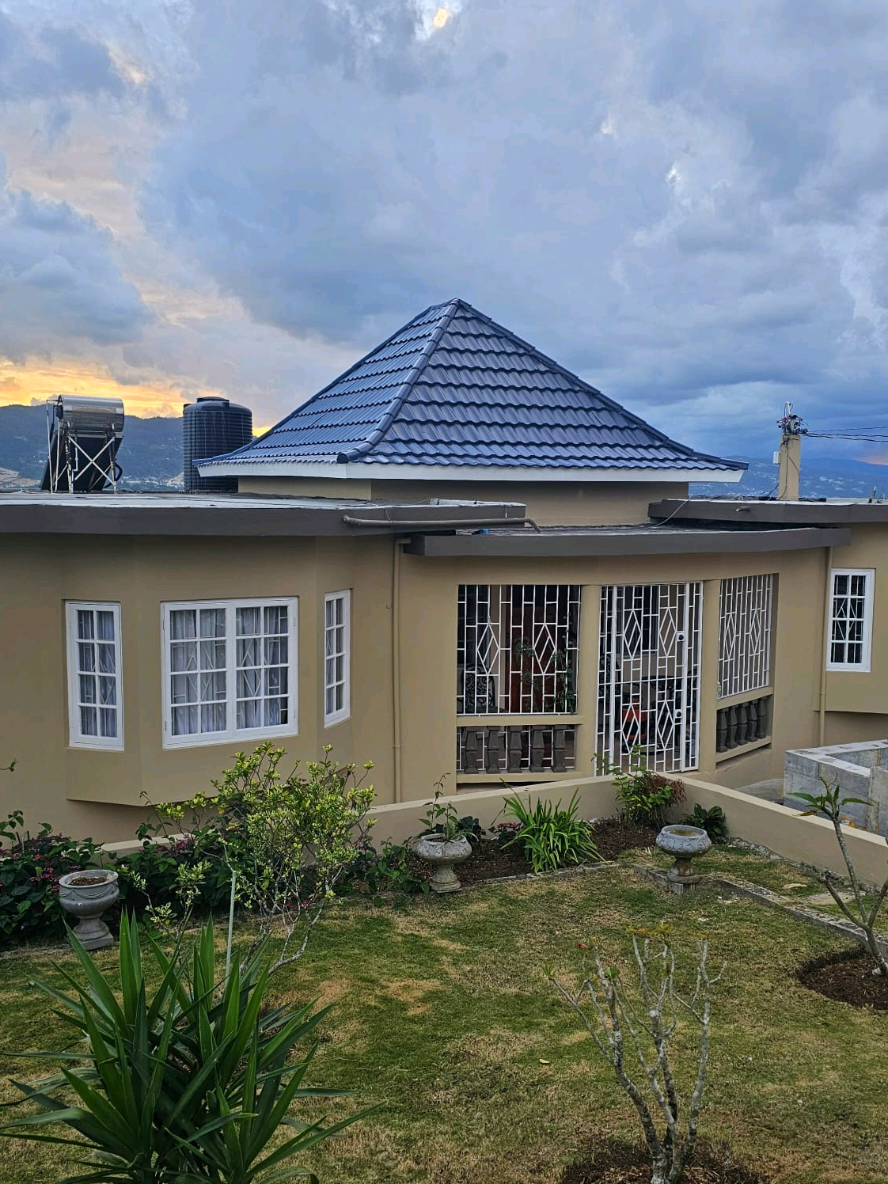 @Jamaica Properties