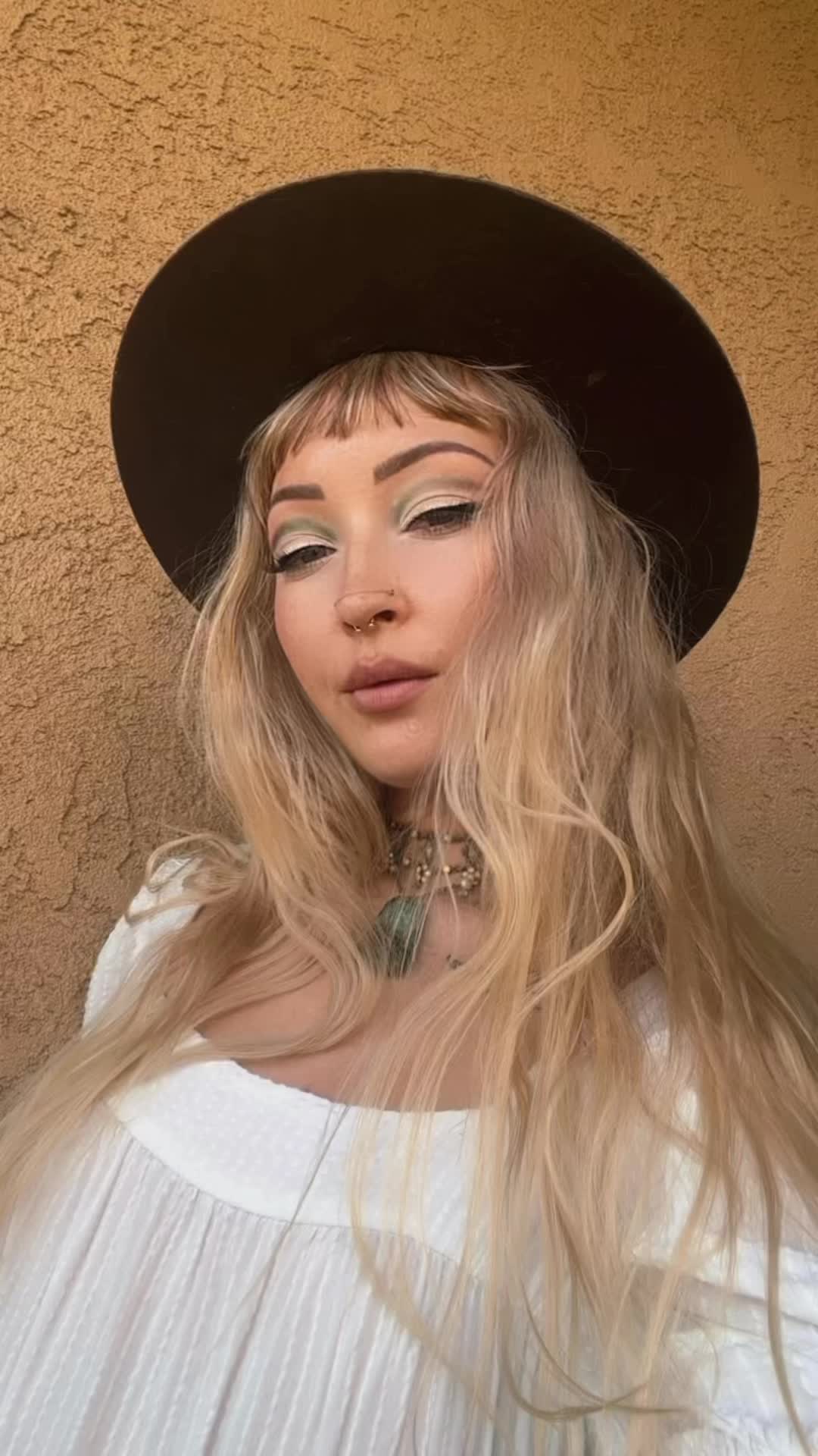 @miss_ally