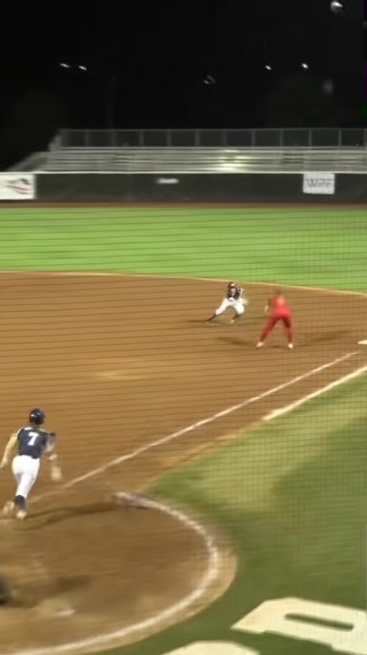 @Women’s Professional Fastpitch