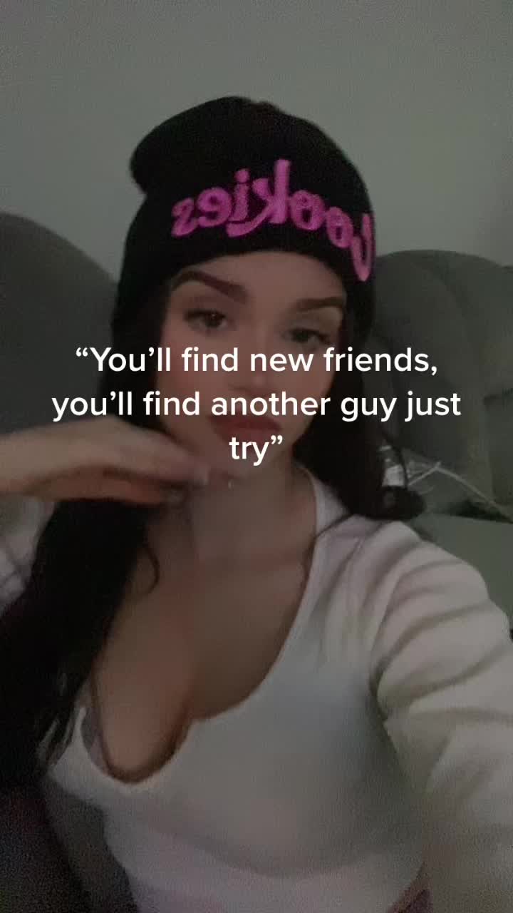 @):)
