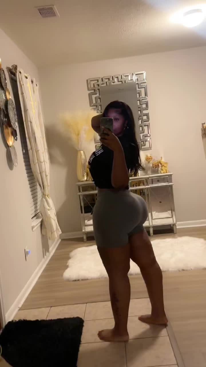 @queenlee601