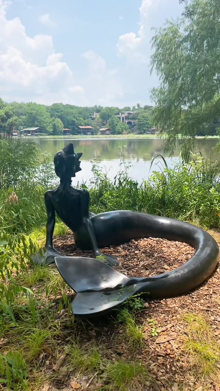 @Moonlocket