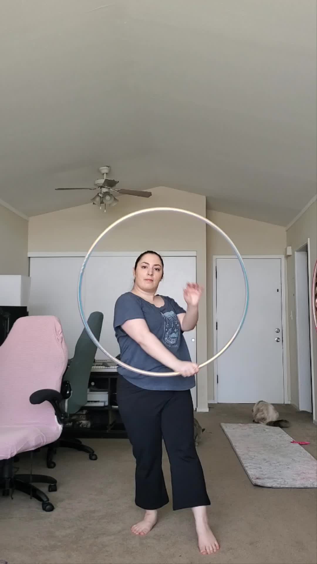 @Lorna - Beginner Hula Hoop