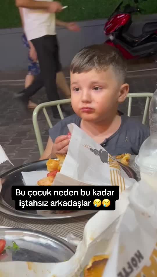 @Özge Aksu