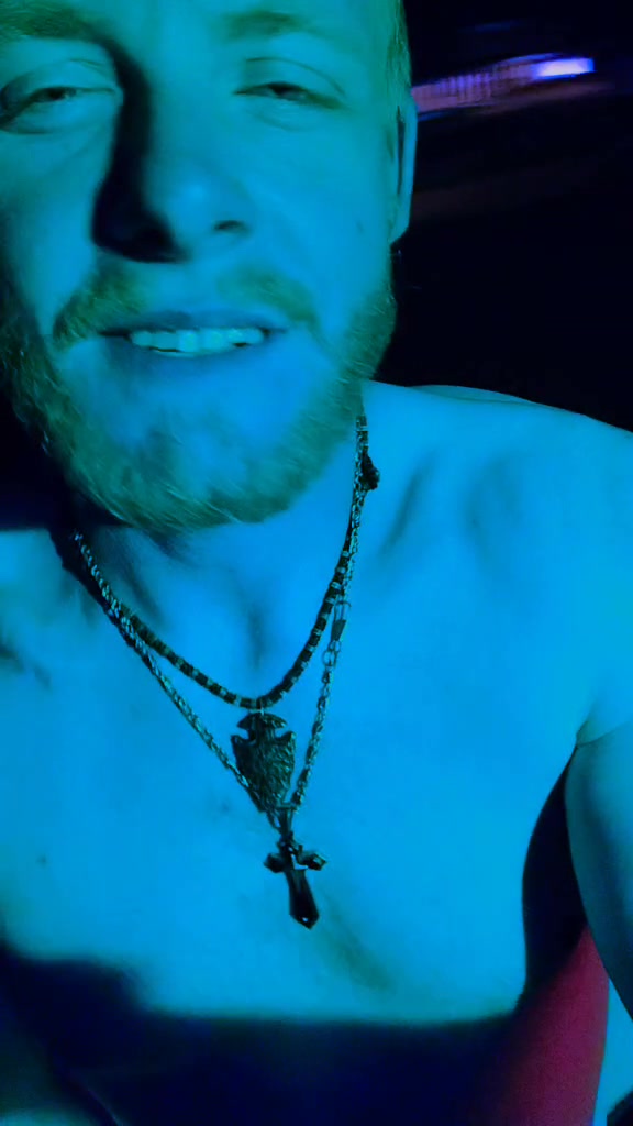 @Dillonclarkson+Busybee7788