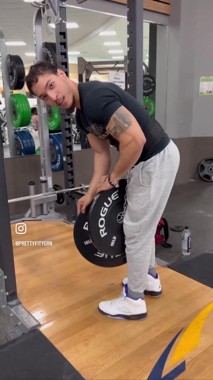 @Yernstaysfit