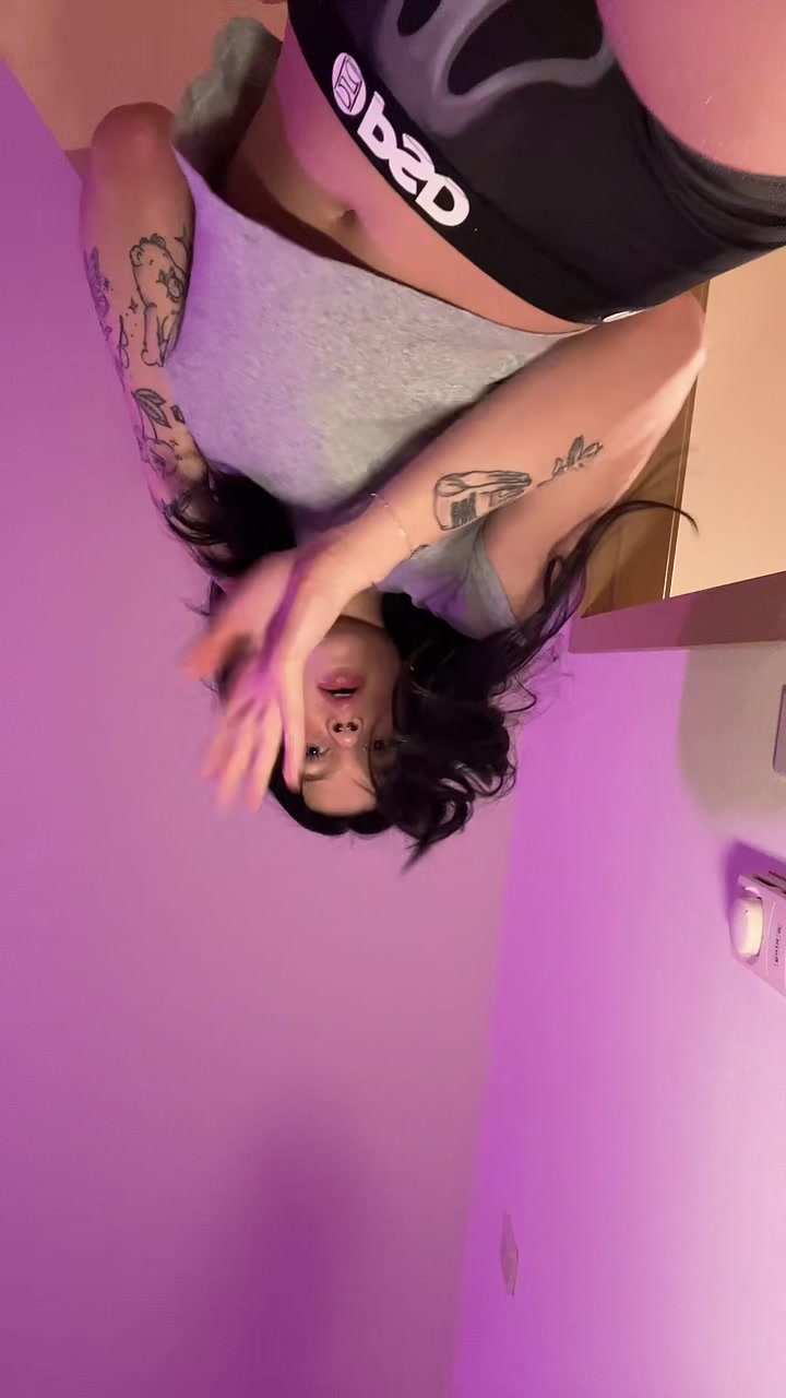 @jade🧁