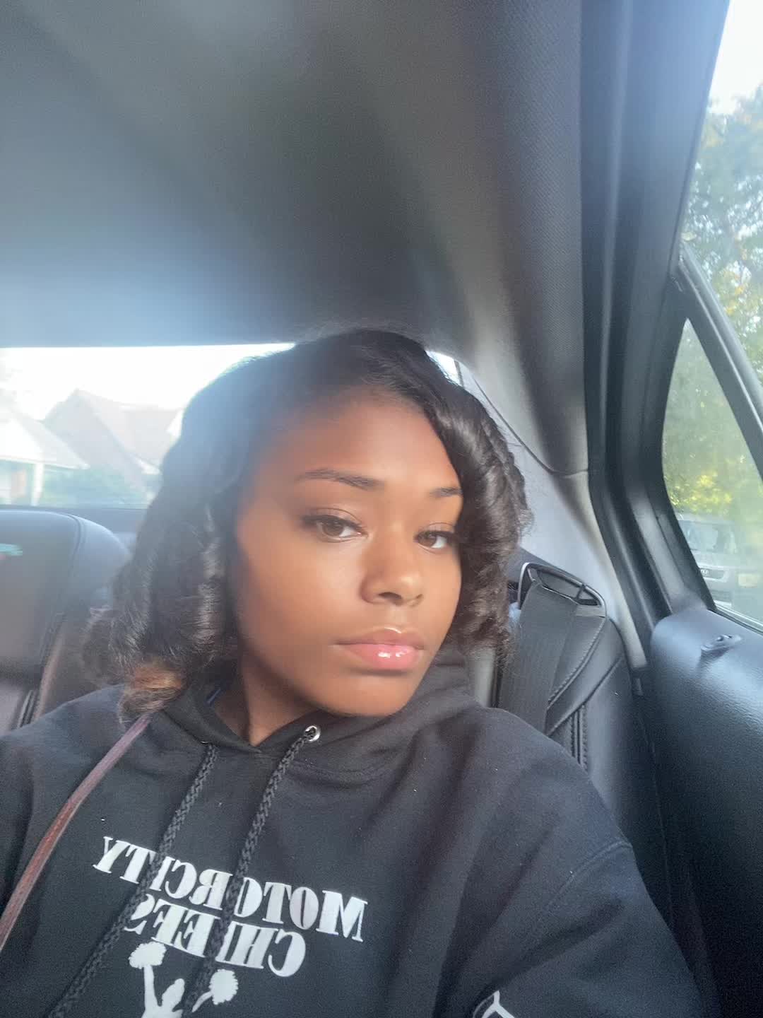 @Itz_toriiii