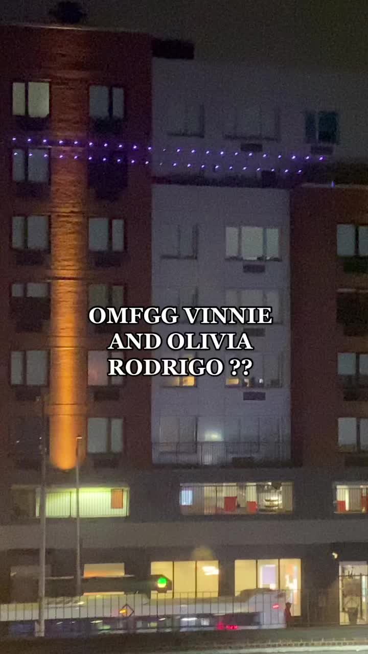 @nicole