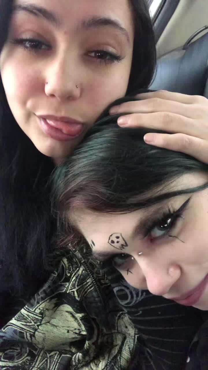 @Chloe.Is.Cooler_10821
