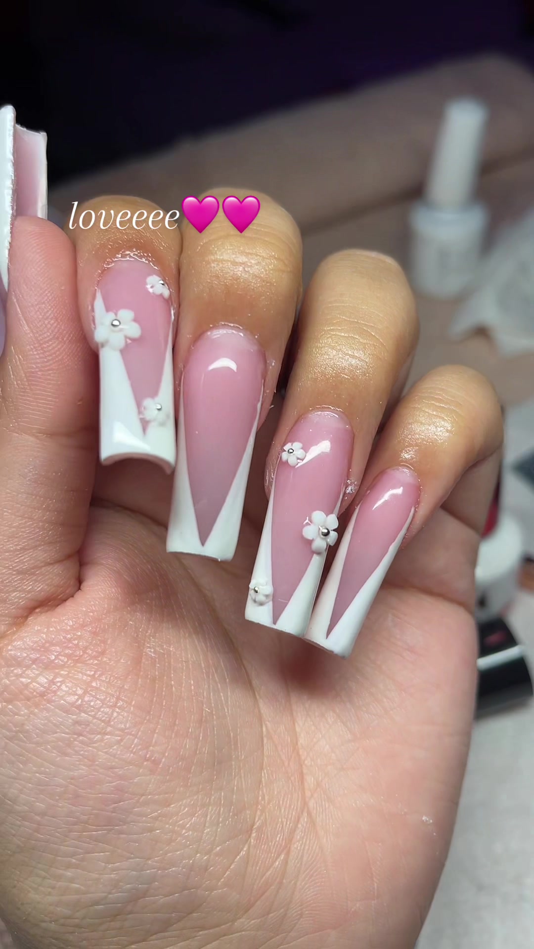 @Violet💕