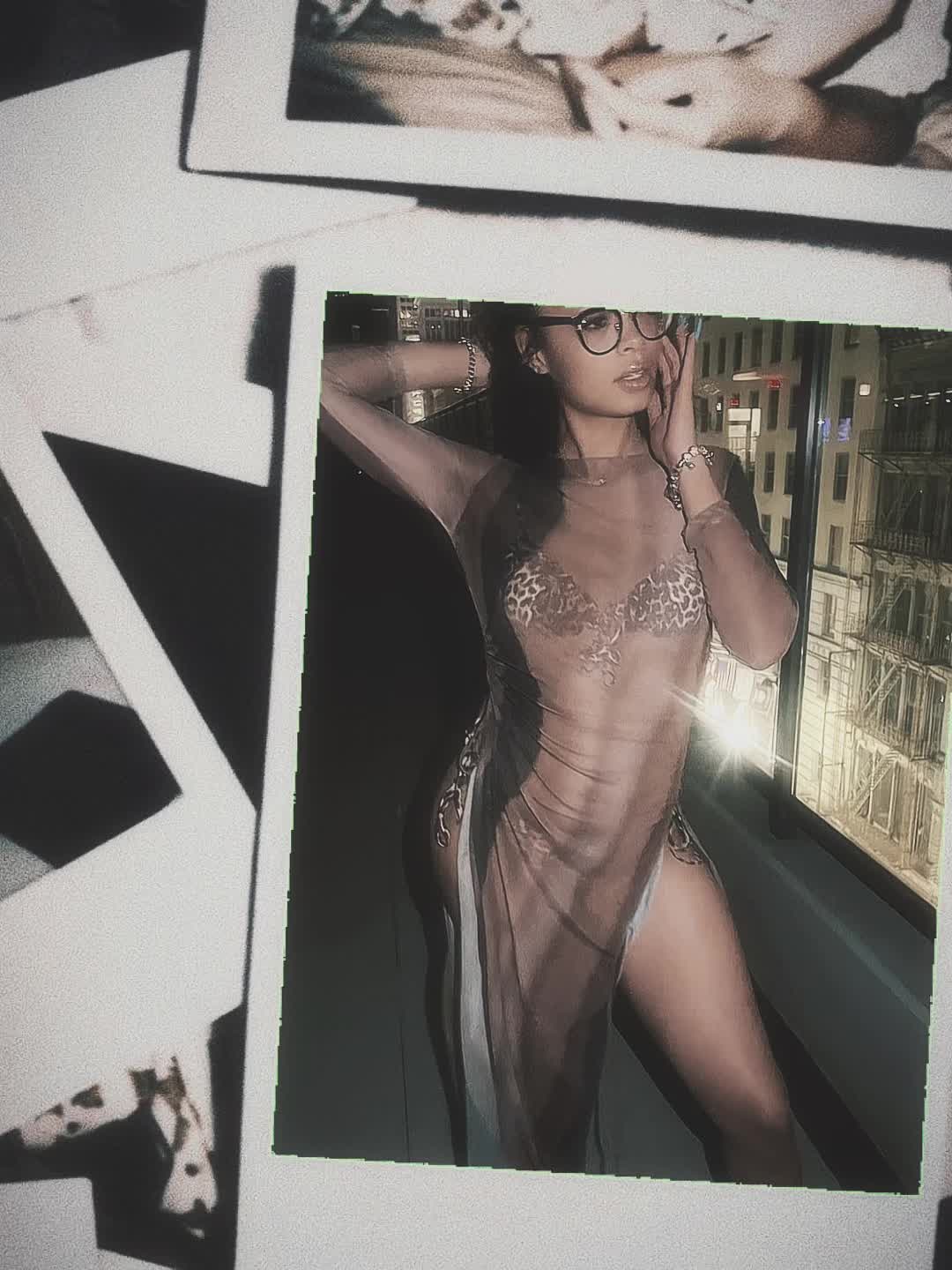 @theeesarahmarie