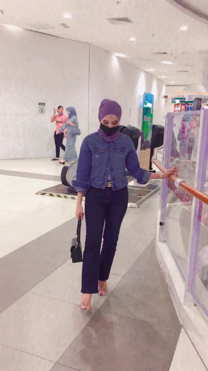 @farah_muhadi