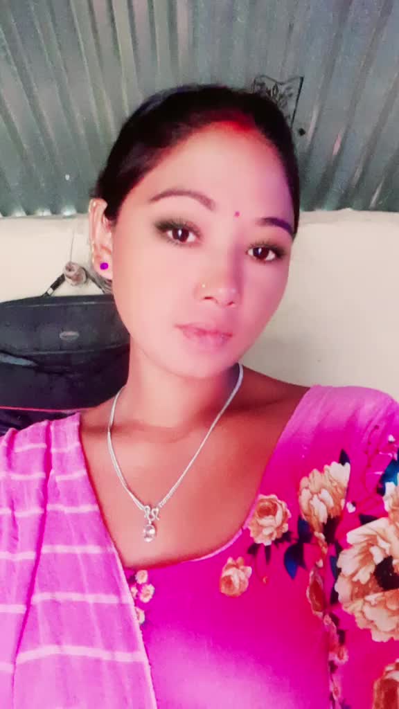 @Bina Tharu