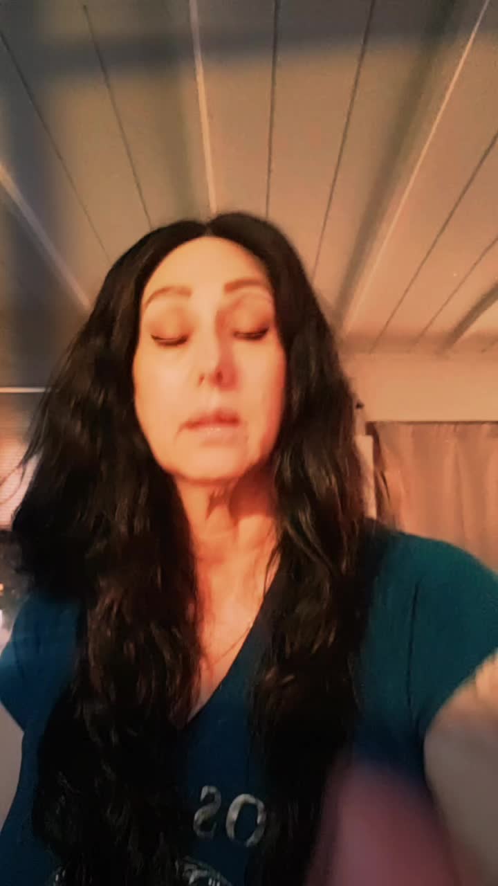 @DebraAnnV