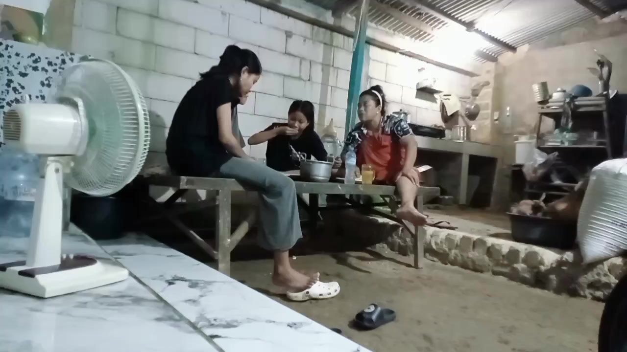 @MANIYA NIYA