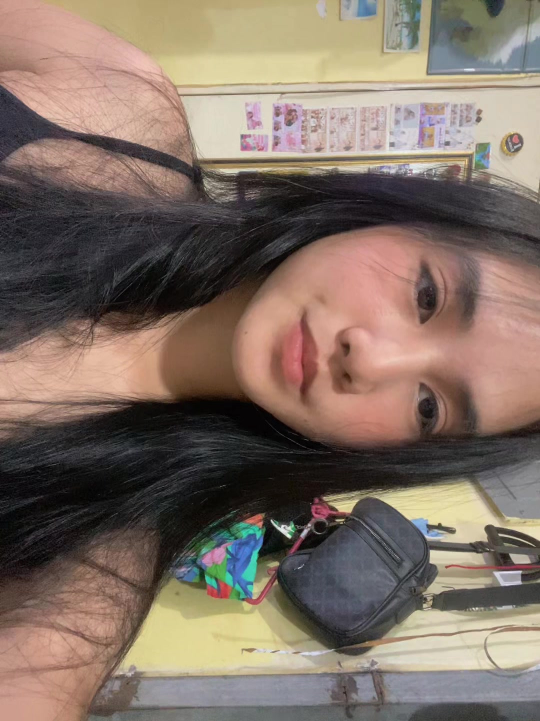 @Ella