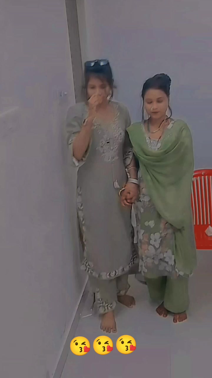 @꧁𒈞Rakhi ♥️Kumari 𒈞꧂