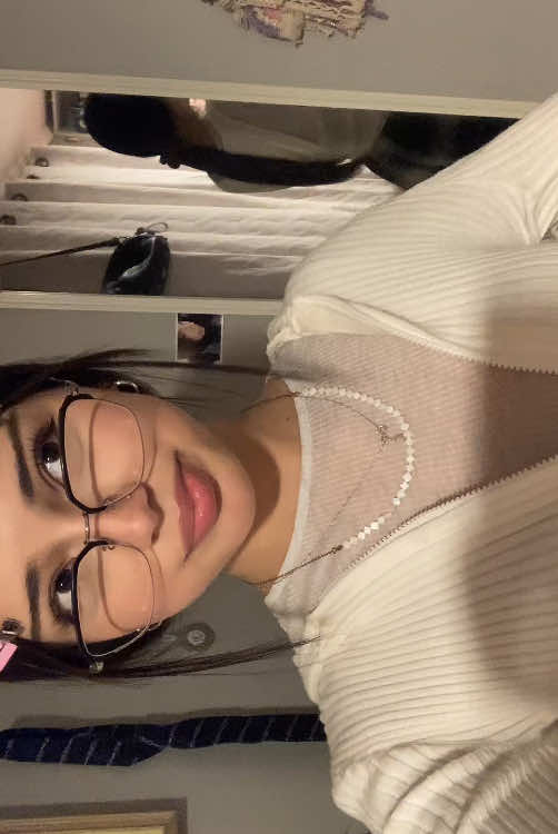 @vickyy