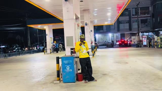 @AREMU LEKKI VIBEZ🎧👻🤡