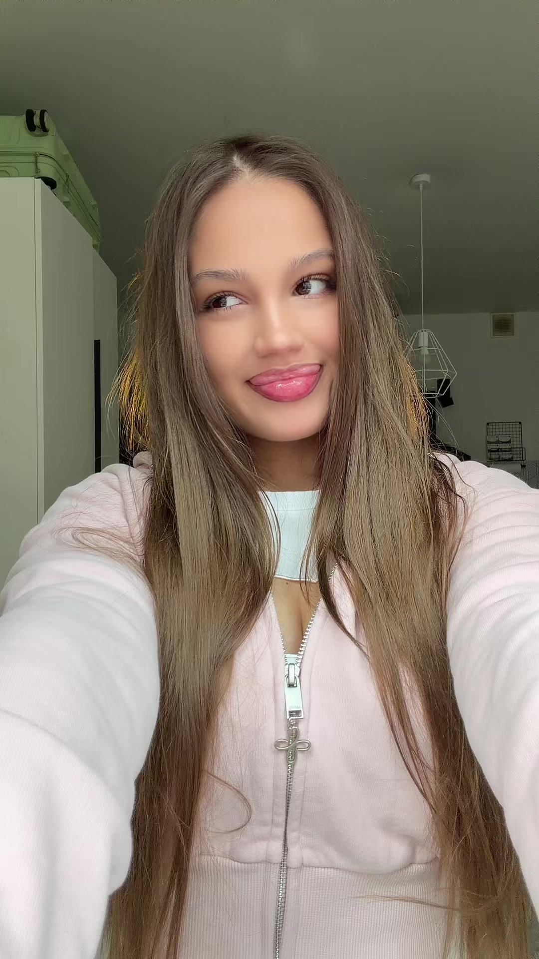 @Тгк: kissyket