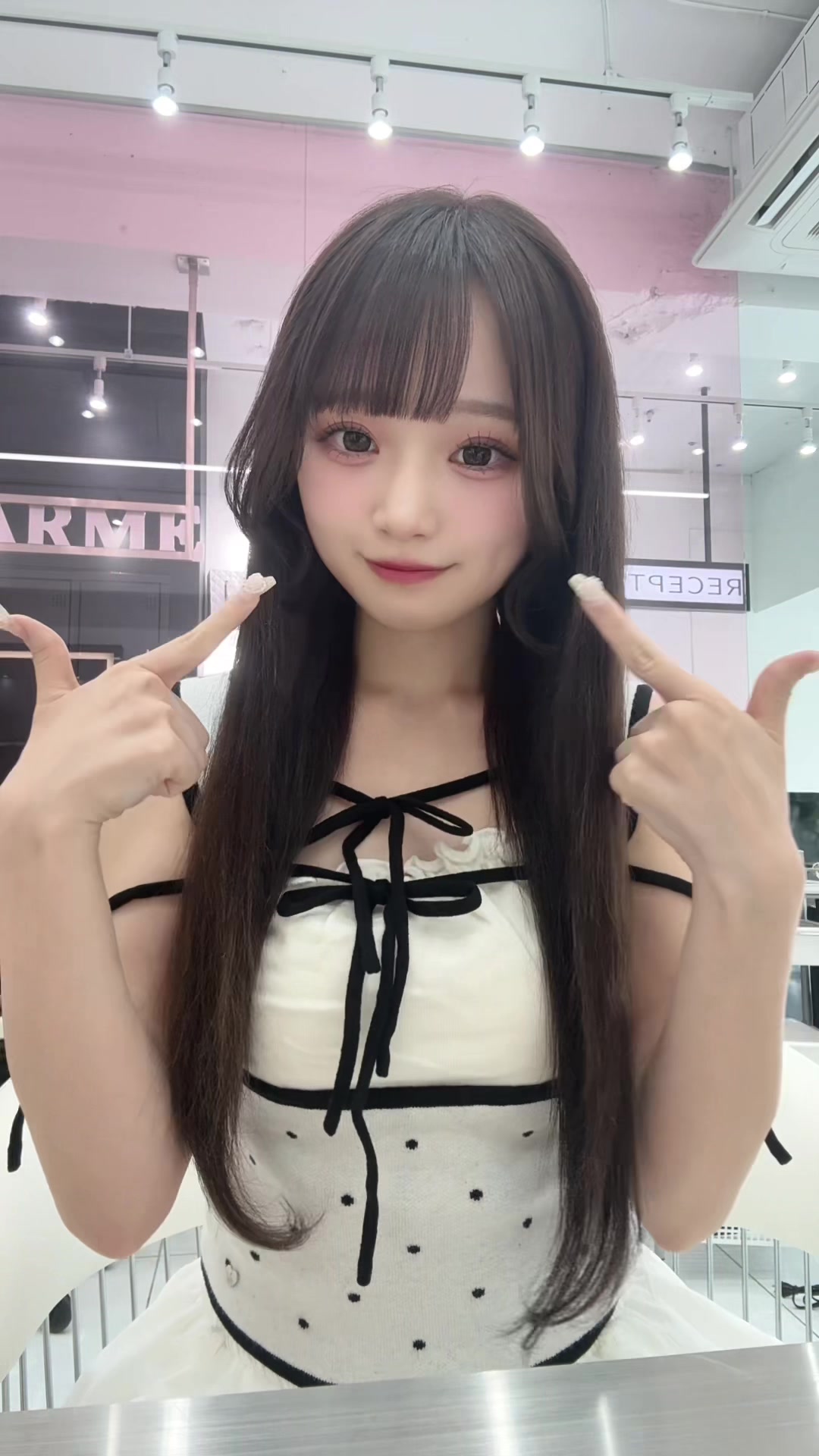 @にしのありさ