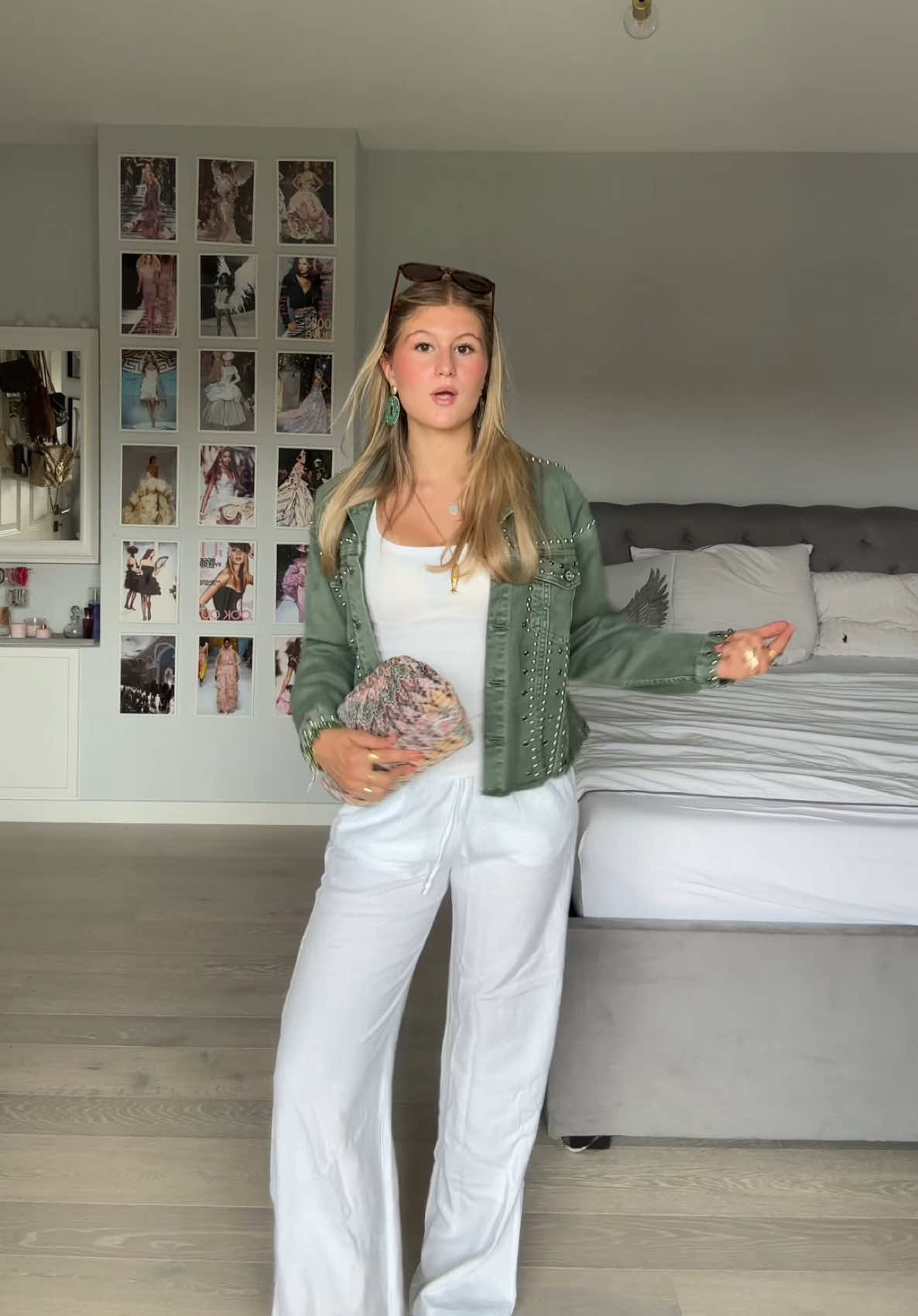 @Joliene