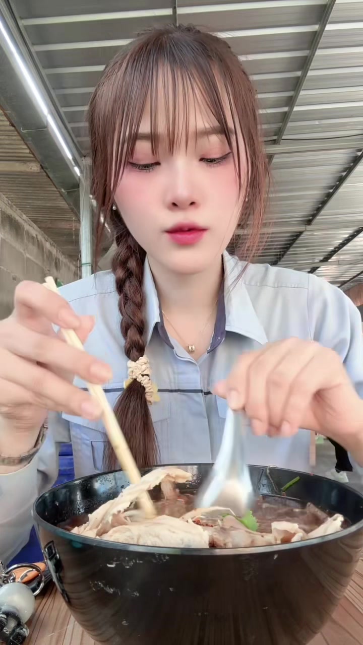 @ลิล' ลี่🧸🤍