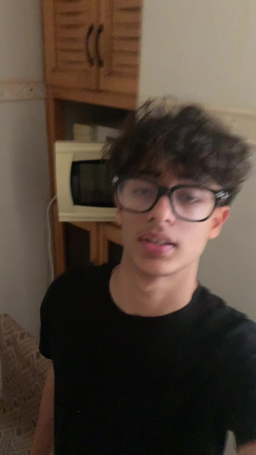 @🤠