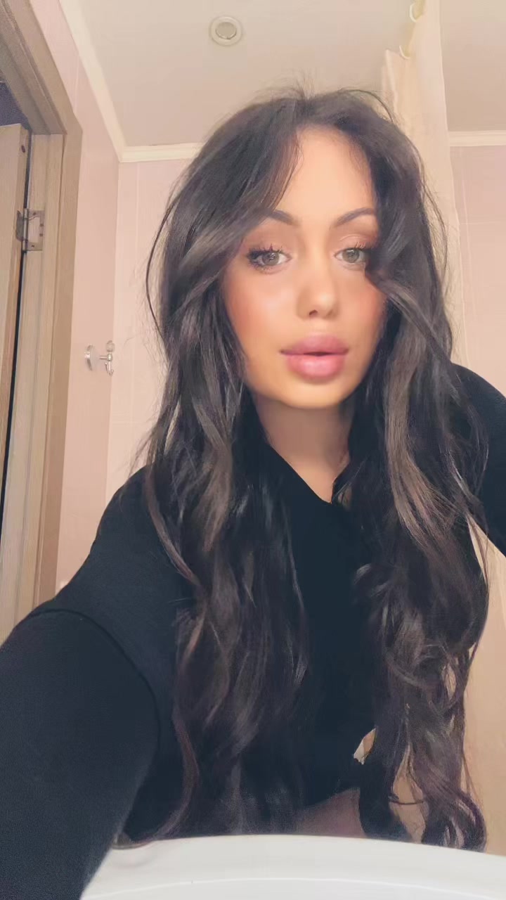 @exxxarina